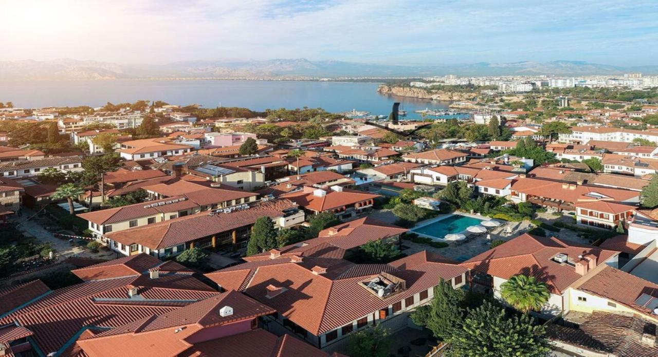 Hadrianus Pansion Hotel Antalya Exterior photo